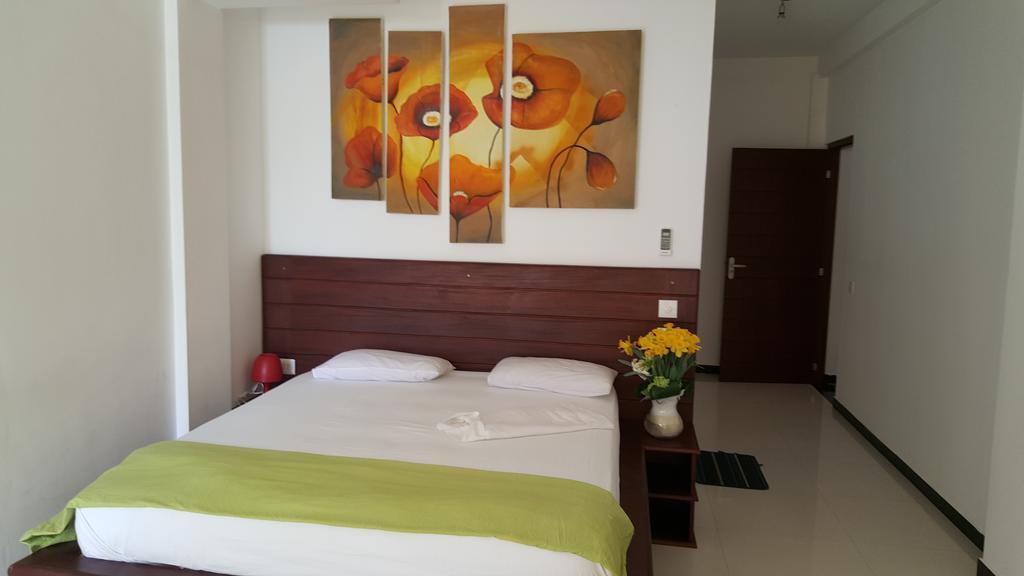 היקדואה The Den Guest House מראה חיצוני תמונה